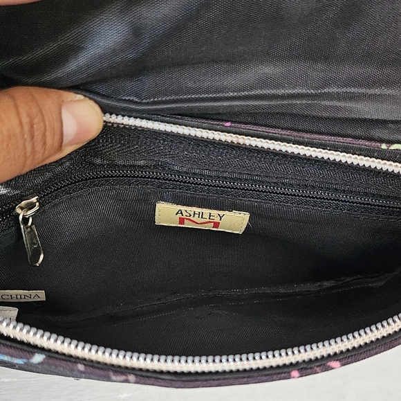 Ashley M Vintage Elvis Presley wristlet - Picture 2 of 8